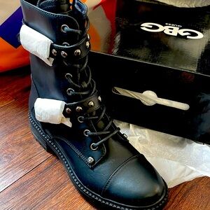 Guess leather boots black size 6.5